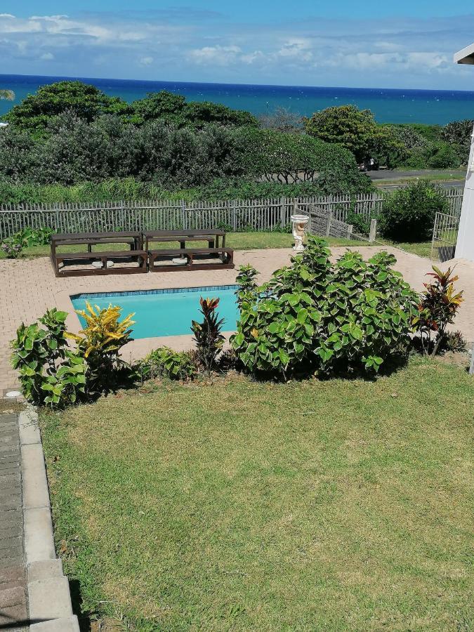 The Whitehouse Hotel Port Shepstone Bagian luar foto